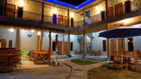 Asta Homestay